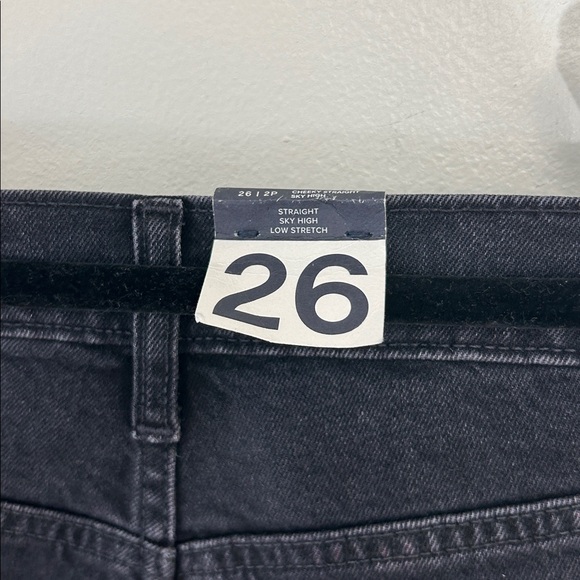 GAP NWT Black Cheeky Straight Leg High Waist Denim Jeans size 26P, 26 petite - Picture 5 of 9